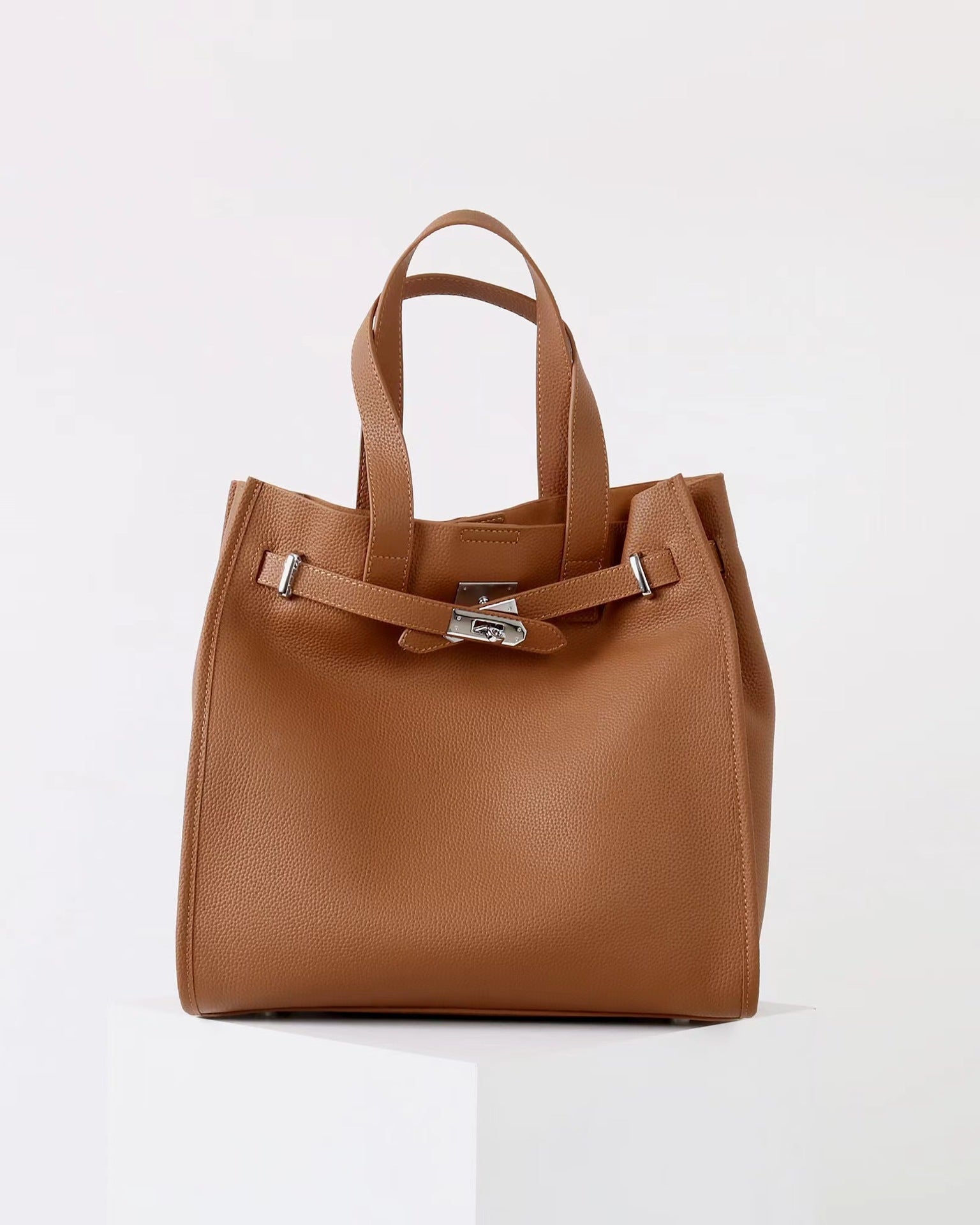 Marais Classic Tote